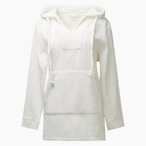 NWT!! ONIA 
White Towel Terry Coverup Poncho 
Size: XS